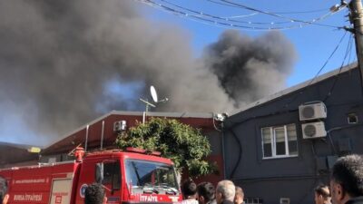 Bursa’da fabrikada yangın