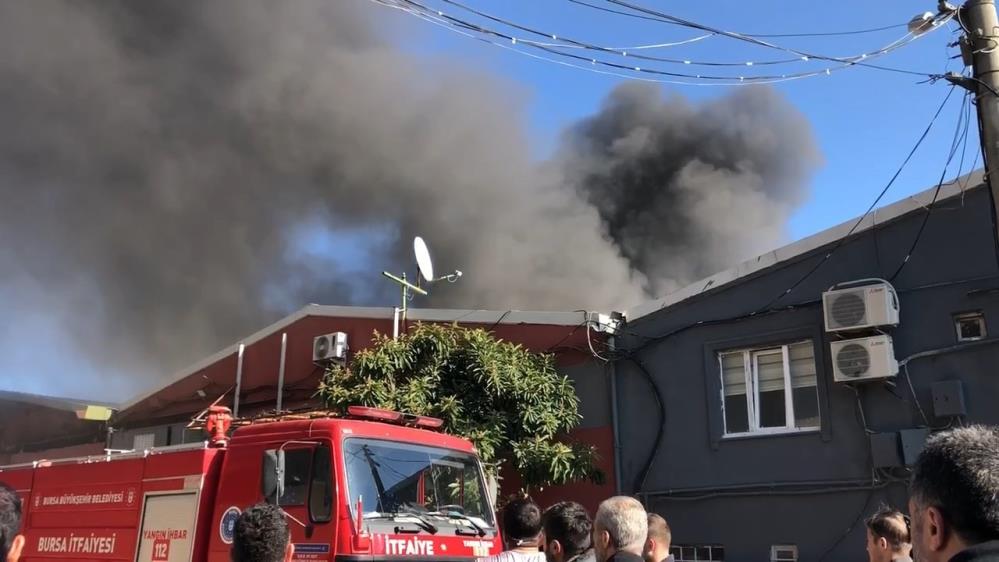 Bursa’da fabrikada yangın