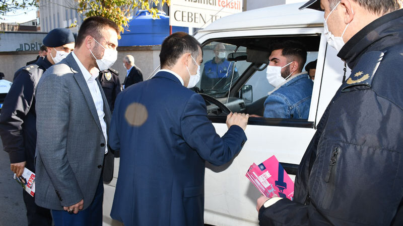 Kestel’de İçişleri Bakanlığı talimatıyla 'Bir hareketine bakar hayat' sloganı ile trafikte
