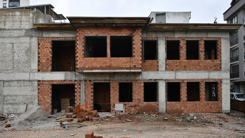 Elmasbahçeler Hizmet Binası yükseliyor