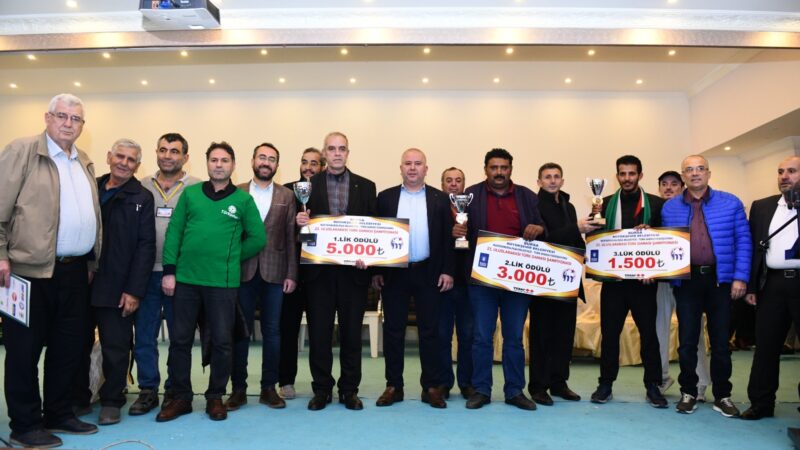 Mustafakemalpaşa’da Dama Bayramı! Mustafakemalpaşa Belediyesi’nin mihmandarlığında bu yıl 21.’si düzenlenen Uluslararası Türk Dama
