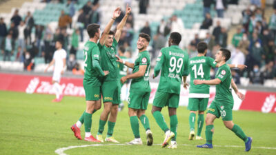 Timsah’ın kupa dansı!