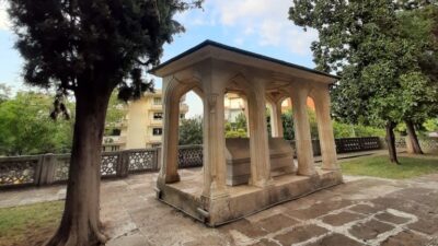 Bursa Büyükşehir Belediye Başkanı Alinur Aktaş, 60 yıldır kullanılan ‘Başkanlık
