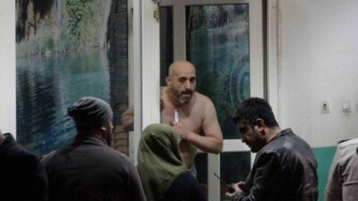 Bursa’da 9 kişiyi rehin aldı!