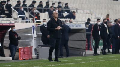 Bursaspor’un hocasından flaş açıklamalar!