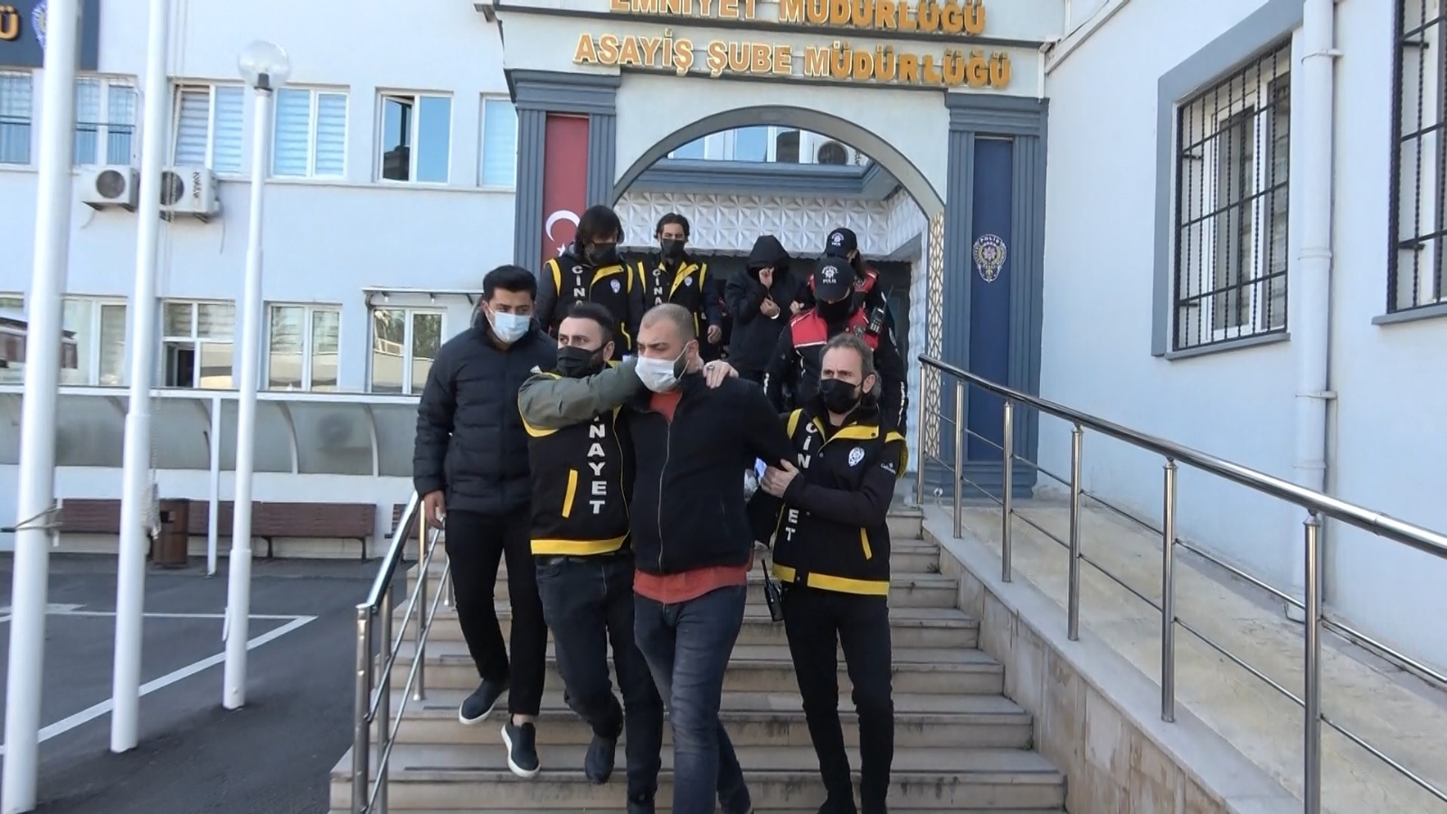 Bursa’da eşini katletmişti! Tutuklandı…