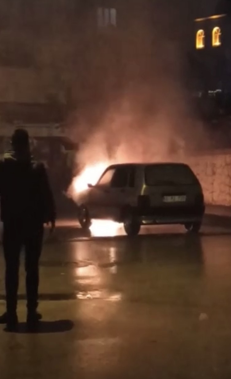 Bursa’da korku dolu anlar! Canını zor kurtardı Bursa’da korku dolu anlar! Canını zor kurtardı