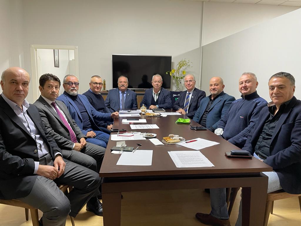 Bursaspor Divan Kurulu’dan iki komisyon! Bursaspor Divan Kurulu’dan iki komisyon!