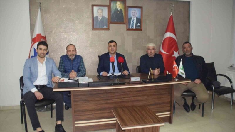 Bursa’da mağduriyet yaşayan meslek! Esnaf Odası Başkanı dert yandı… Bursa’nın Mustafakemalpaşa Madenî Eşya Sanatkârları Esnaf Odası Başkanı Önder Aydın,