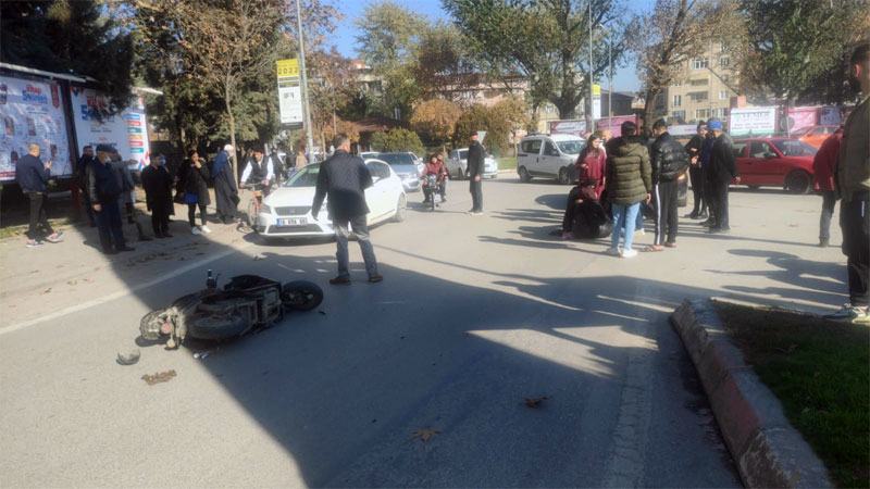 Bursa’da feci kaza! Anne ve bebeği yaralandı