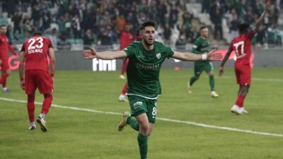 Bursaspor’un yıldız isminden flaş açıklama!