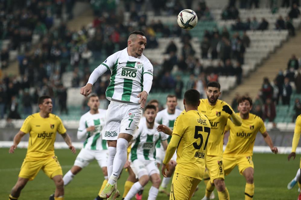 Bursaspor’a evinde ağır darbe! Bursaspor’a evinde ağır darbe!