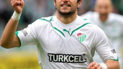Bursaspor’un şampiyon ismi amatör kümeye imza attı!