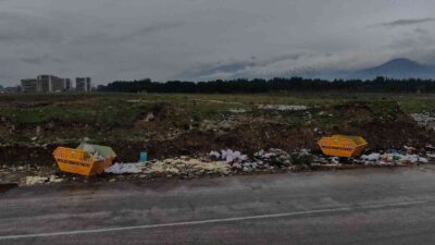 Bursa’da konteyner konuldu ama vatandaş yine de çevreyi katlediyor