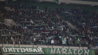 Taraftarın alkışladığı Vefa Temel’den mesaj var…