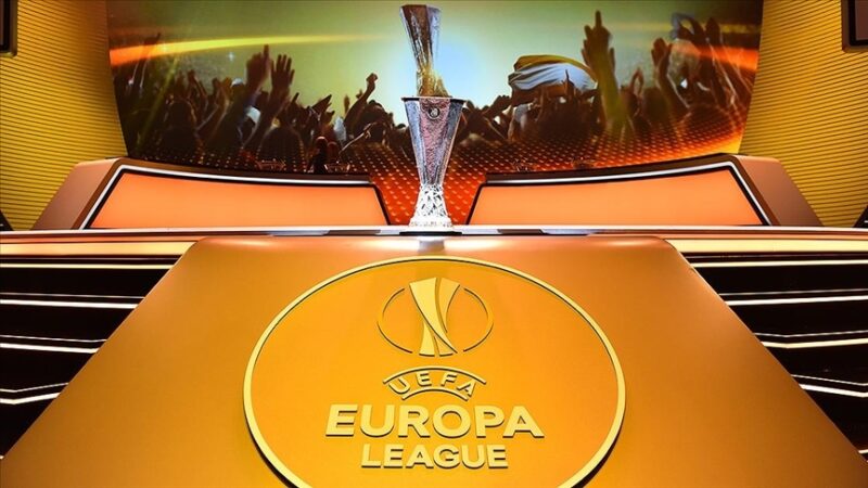 Gruptan çıkmayı garantilemek isteyen Galatasaray, Olimpik Marsilya'yı konuk ederken, Fenerbahçe,