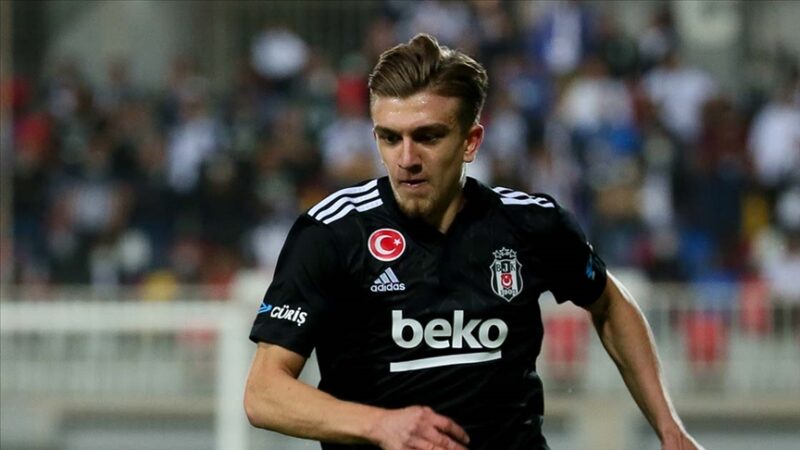 Beşiktaşlı futbolcu Rıdvan Ylımaz, sol uyluk arka adalesinde hissettiği ağrı