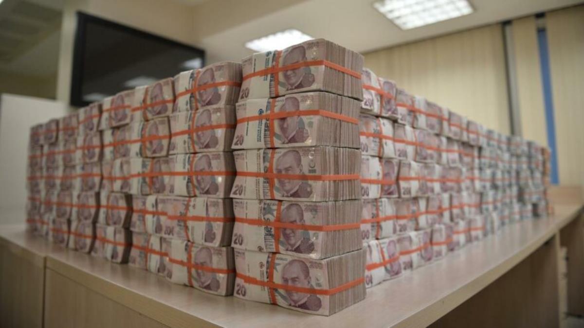 Geri sayım başladı! Yılbaşında verilecek büyük ikramiye ve bilet fiyatları belli oldu