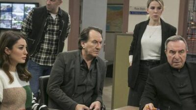 Arka Sokaklar’da veda rüzgarı!