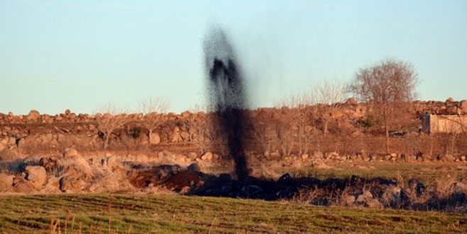 Bakan Dönmez de şaşkın! Yıllar önce üzerine beton dökülen kuyudan petrol fışkırdı