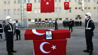 Kansere yenilen Bursalı komutana son görev