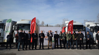 Bursa’dan Afganistan ve Suriye’deki kamplara 14 yardım TIR’ı