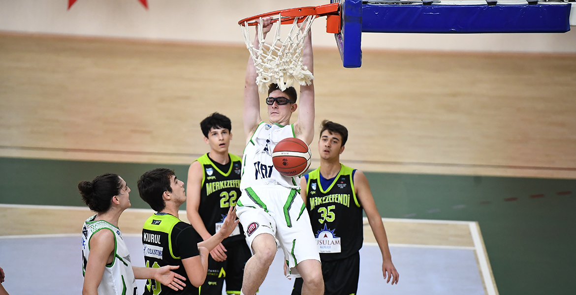 TOFAŞ’ın gençleri 4 maç sonra güldü