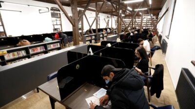 Üniversite adayları İnegöl Belediyesi denemesinde ter döktü