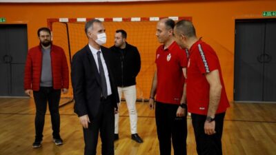 Fenerbahçe maçı öncesi Başkan Taban’dan moral ziyareti