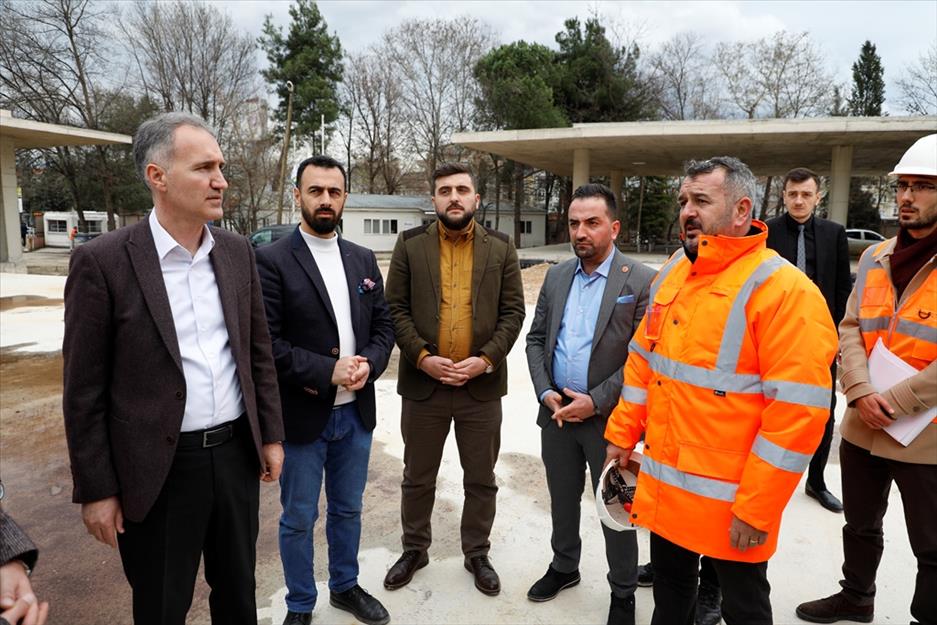 İnegöl yeni belediye binası ve kent meydanına kavuşuyor