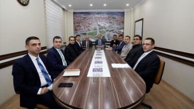 İşçi, memur ve sözleşmeli personeller için yeni sözleşmeler imzalandı