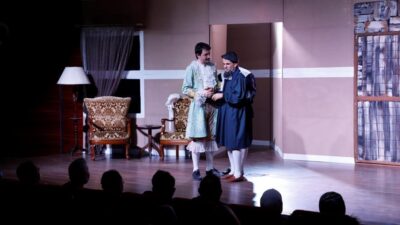 Moliere’nin Cimri’si İnegöllüleri kahkahaya boğdu