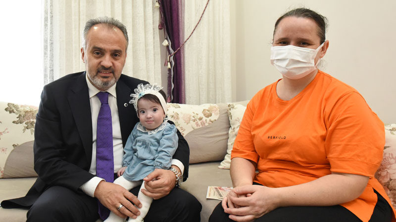 Büyükşehir Belediyesi, özel gereksinimli olarak dünyaya gelen çocukları için pandemi