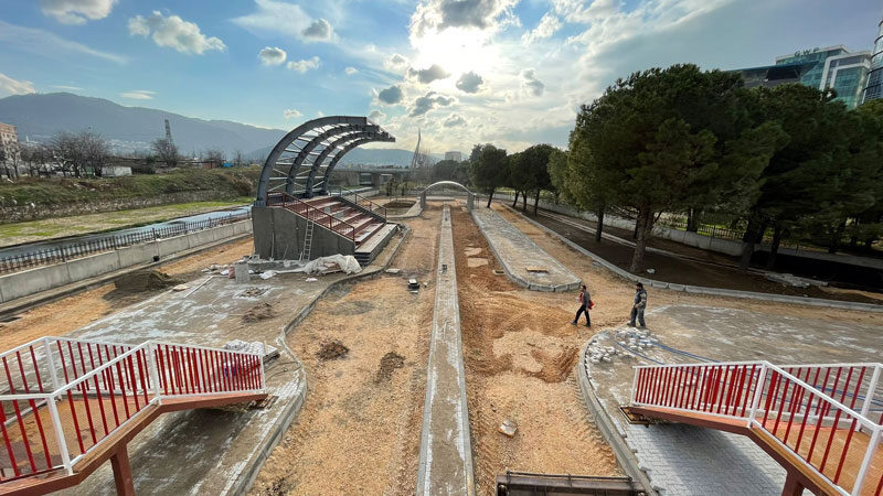 Bursa Büyükşehir Belediyesi tarafından projelendirilen ve çocukların trafik kurallarını eğlenerek