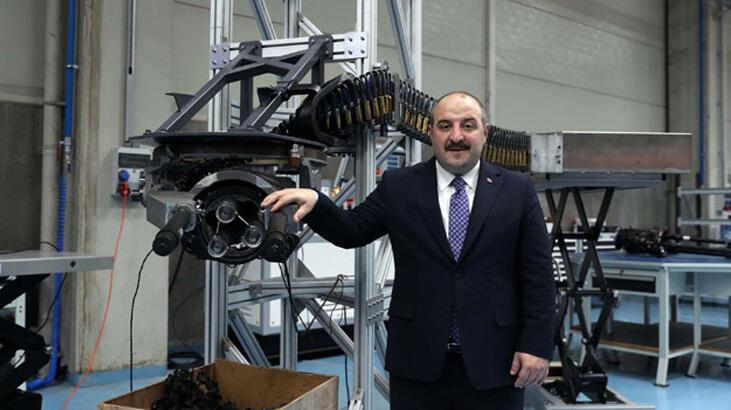 Bakan Varank üçüncü kez baba oldu