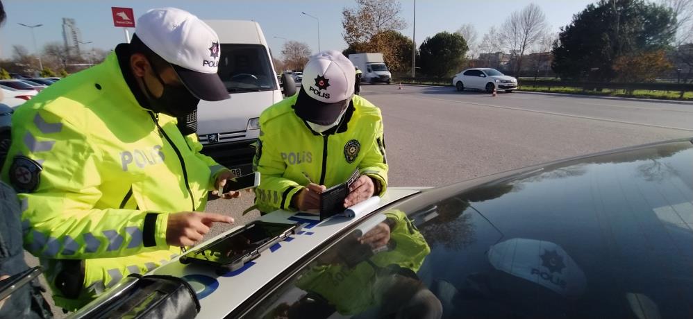 Tek tek denetlendiler! Bursa’da kurala uymayana ceza yağdı