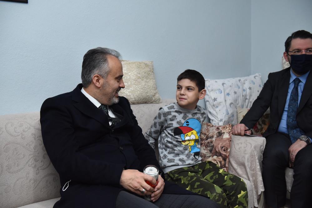 Bursalı Yusuf için bir mum da siz yakın