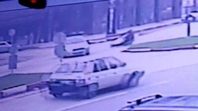 Bursa’da feci kaza! Metrelerce sürüklendi