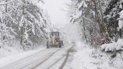 Kestel’de karla mücadele seferberliği