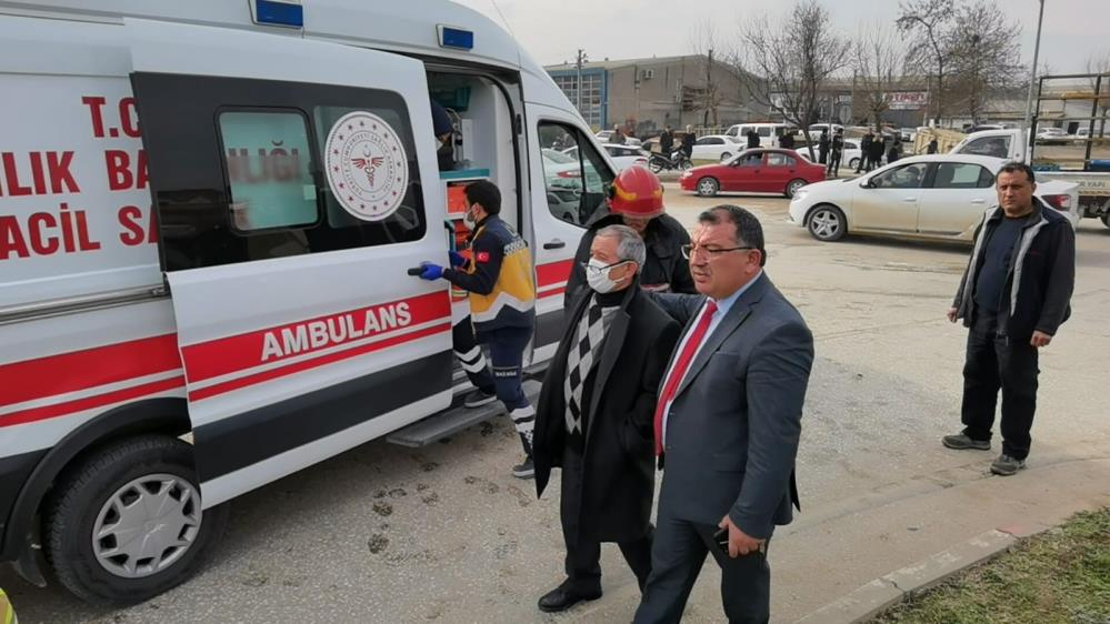 Bursa’da kahreden tesadüf! Şans eseri kaza yerinden geçerken…