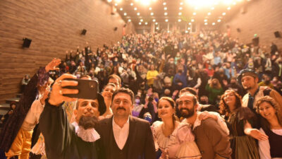 İnegöl Belediye Tiyatrosu Balıkesir’de sahne aldı