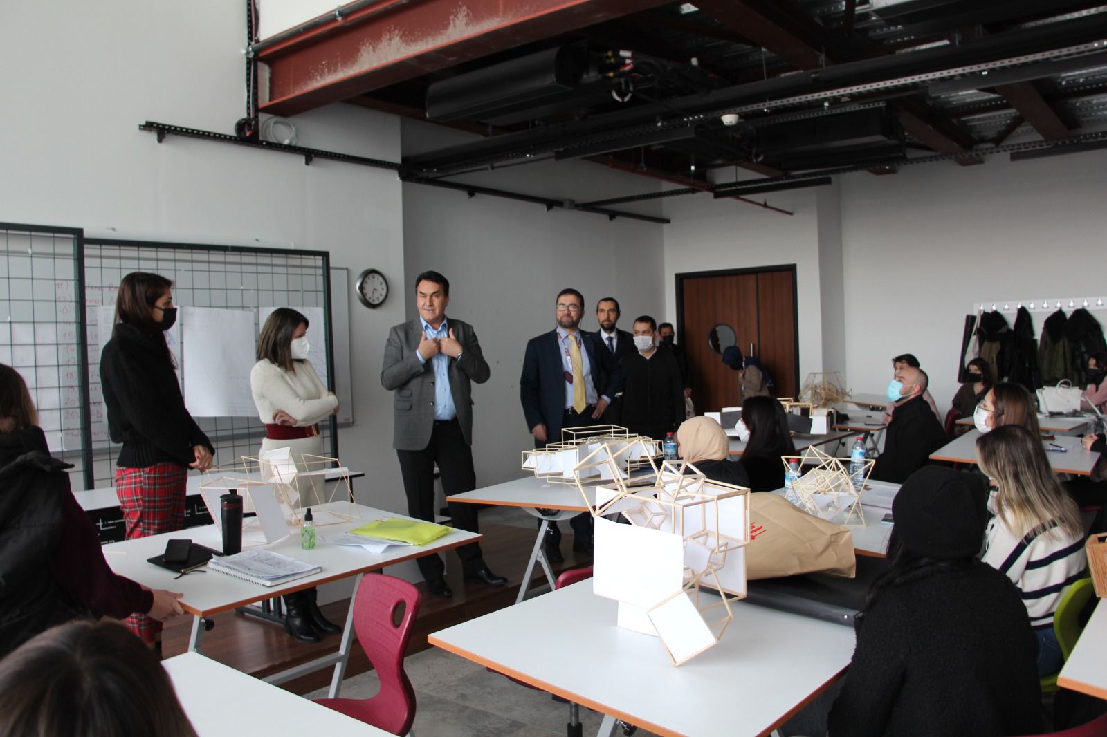 Başkan Dündar, OSTİM Teknik Üniversitesi’ni ziyaret etti