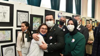 Mustafakemalpaşa’da engelleri aşan konser