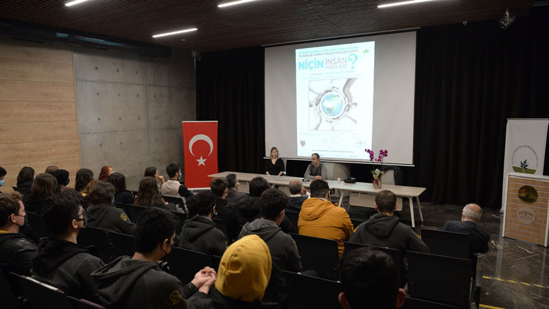 Osmangazi Belediyesi, Bursa Felsefe Kulübü işbirliğiyle 10 Aralık Dünya İnsan