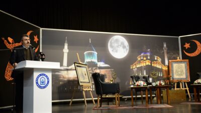 Yıldırım Belediyesi, Mevlana Celaleddin-i Rumi'yi vefatının 748'inci yıl dönümünde düzenlediği