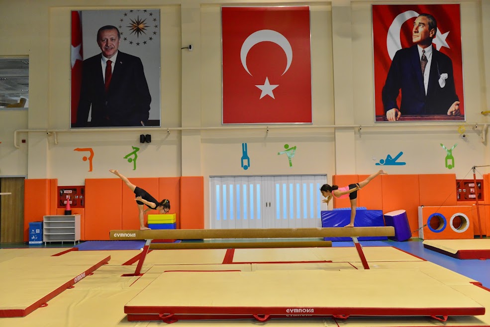 Yıldırım’da kış spor okullarına yoğun ilgi Yıldırım’da kış spor okullarına yoğun ilgi