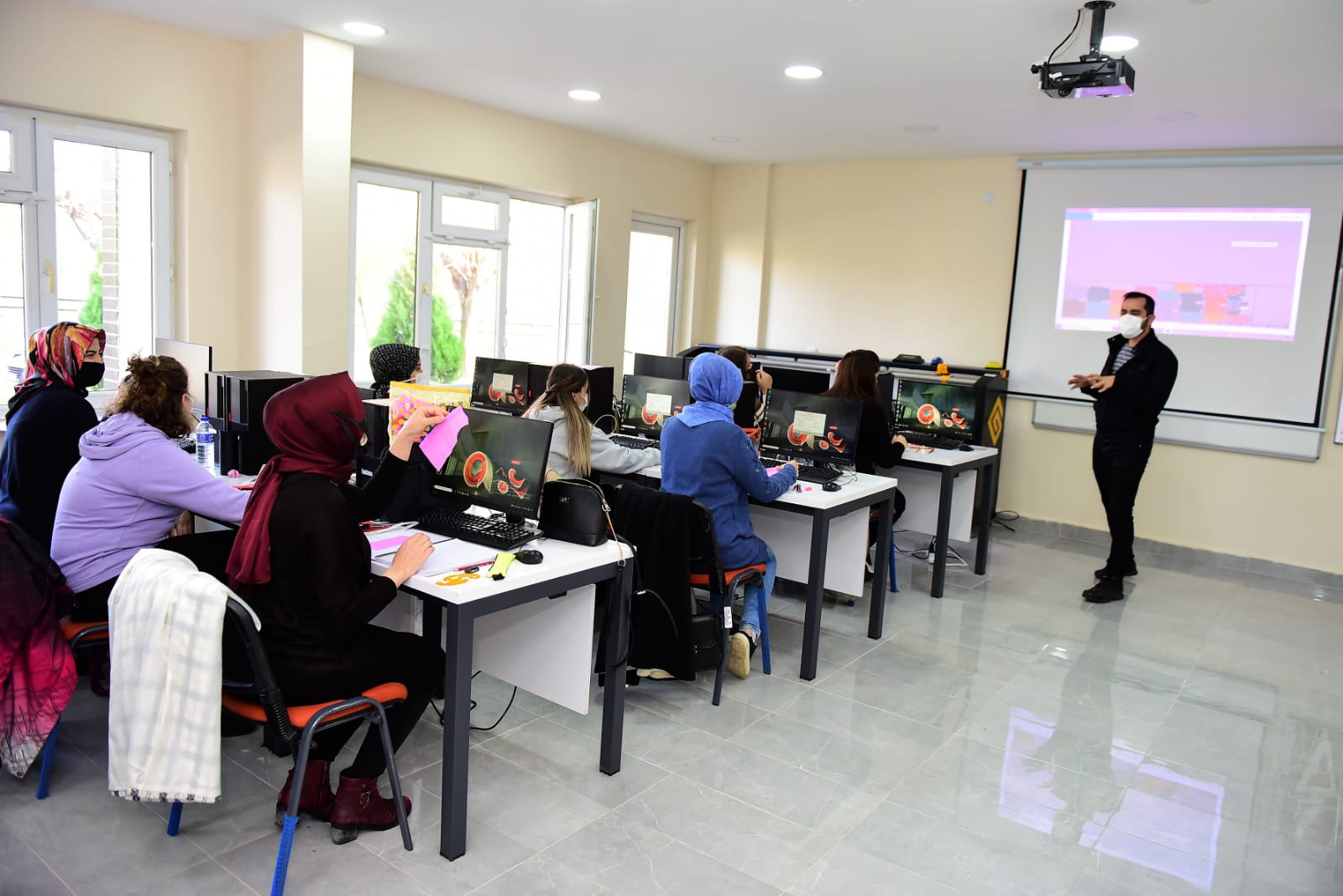 Yıldırım Belediyesi’nden tekstile ‘nitelikli’ destek