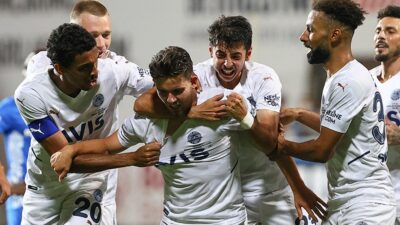 Fenerbahçe’de 4 isme yeni sözleşme