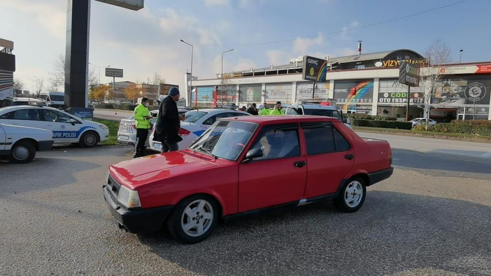 Trafikten men cezası olan araç Bursa’da yakalandı!