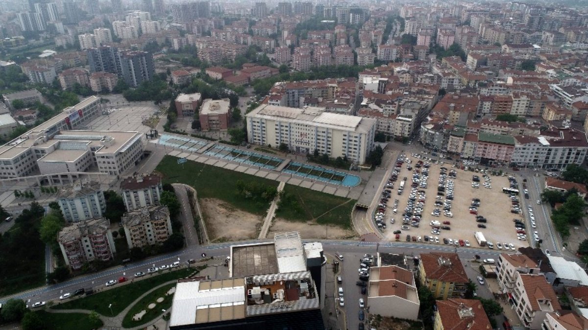 Bursa’daki meşhur arsa satılmış! Bakın hangi kurum ne kadara aldı?